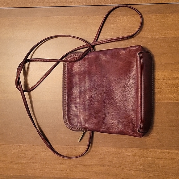 Rialto Leather Crossbody Bag - Picture 2 of 5